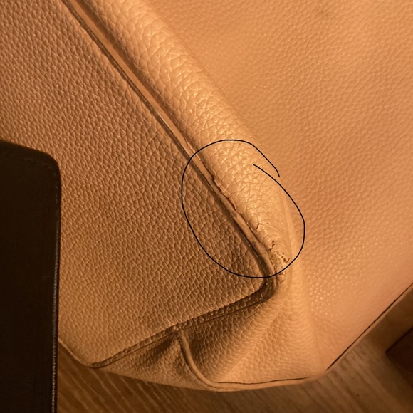 Tory Burch Light Blush Pebbled Leather Tassel Tote - Picture 10 of 12